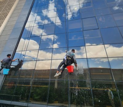 غسيل واجهات المباني